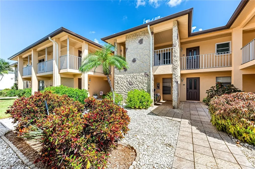 Camelot Condo