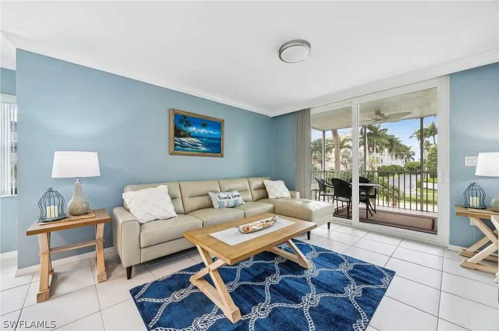 Essex Of Marco Island