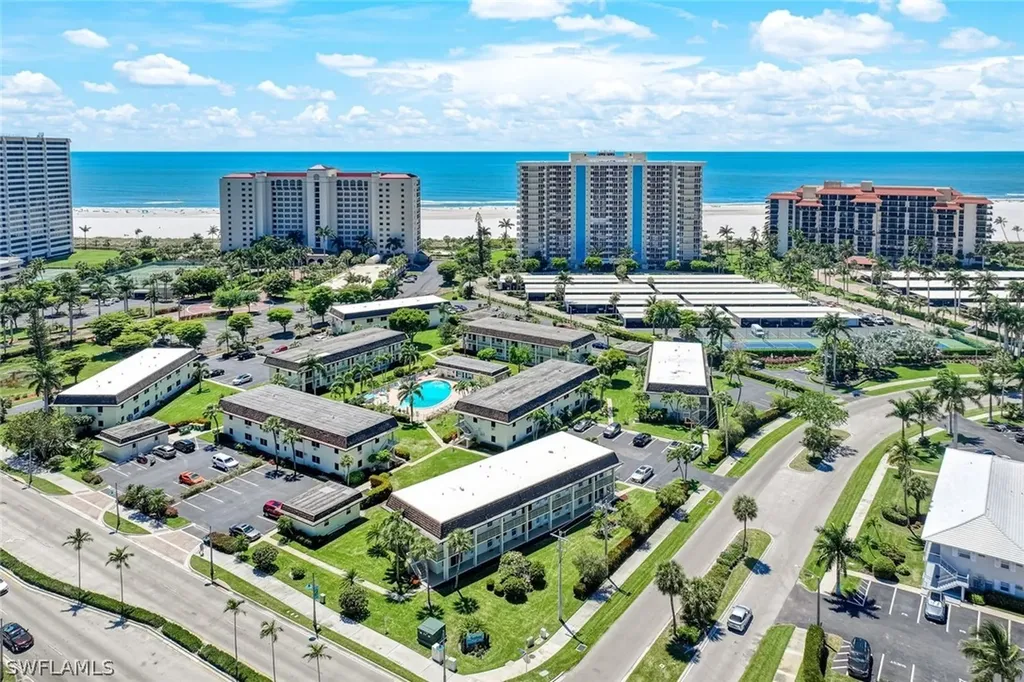 Southwinds Apts Of Marco Island