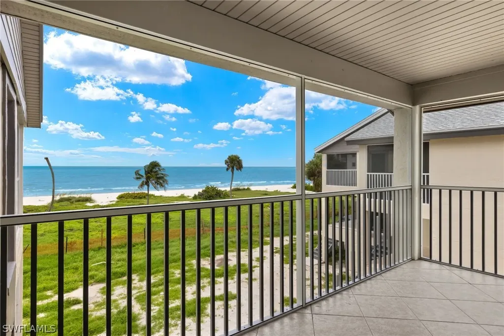 Cottage Colony West Condo