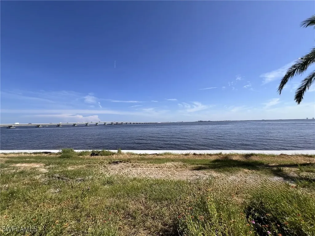 Mariner Pointe Condo