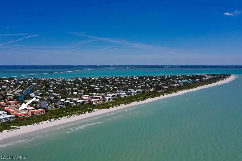Sanibel Arms