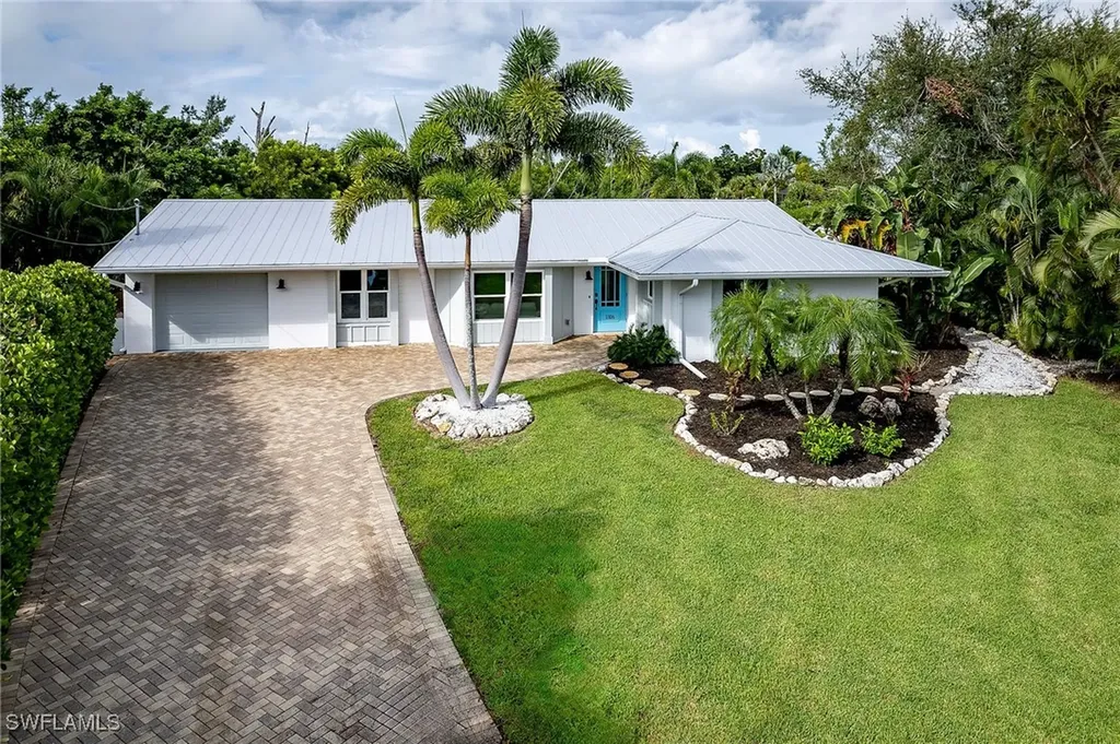 Sanibel Lake Estates