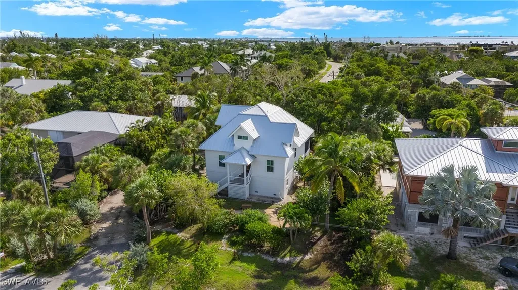 Sanibel Shores