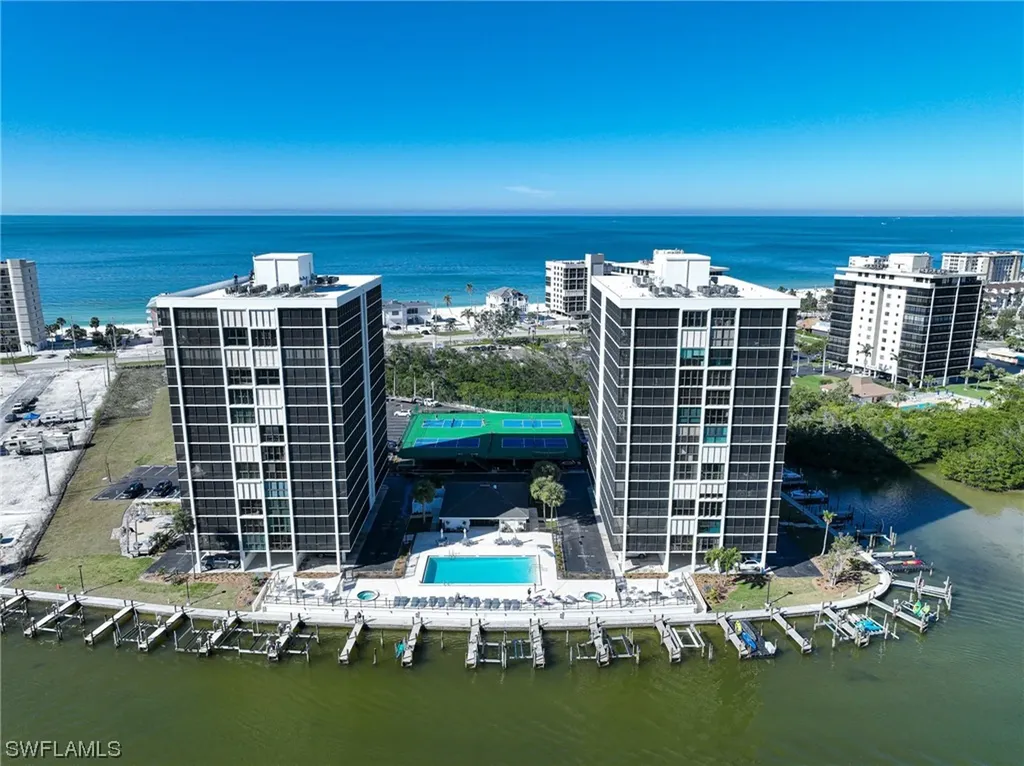 Bay Harbor Club Condo