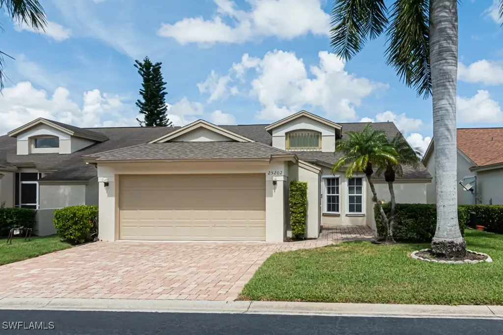 Greens At Bonita Springs