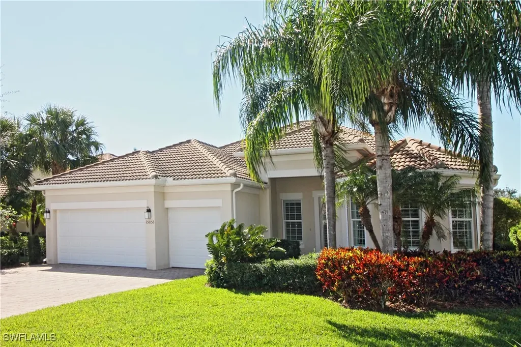 Village Walk Of Bonita Springs