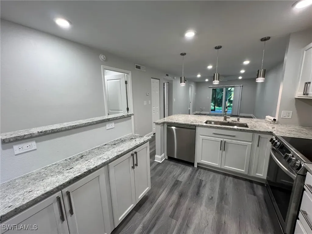 Villanova Colonnade Condo