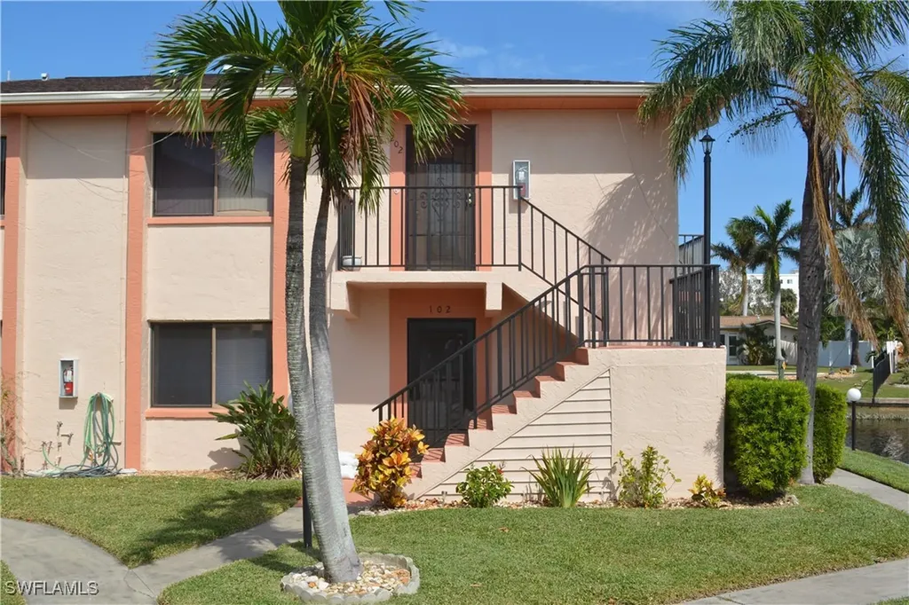 Bimini Gardens Condo