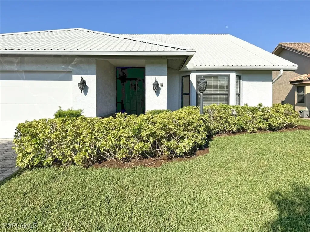 Eastnaples Middle School