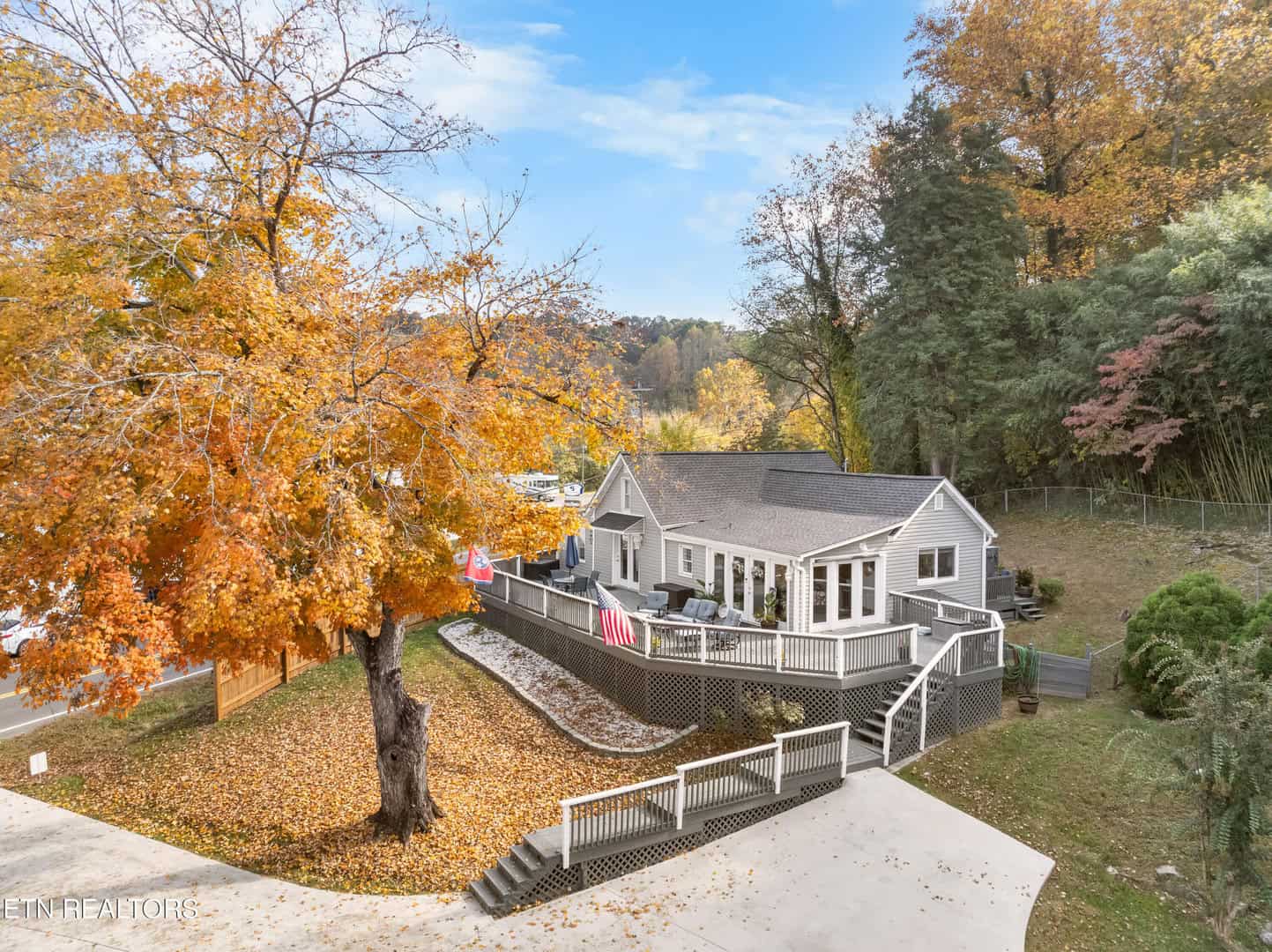 Listings for Bayli Hayes