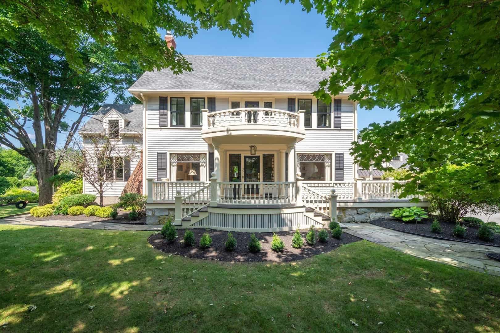 Single Family Homes in Reading, MA