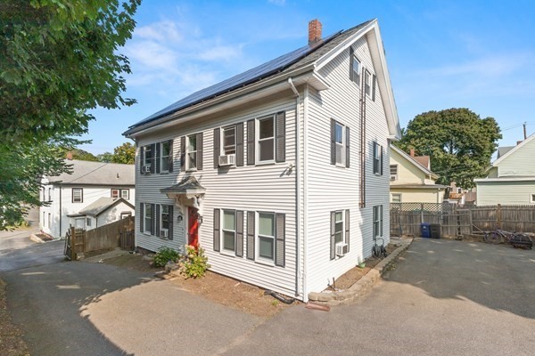Multi-family Homes in Stoneham, MA