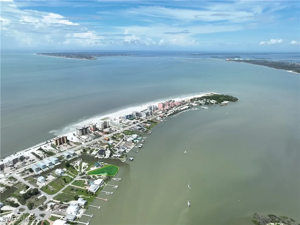 Island Shores