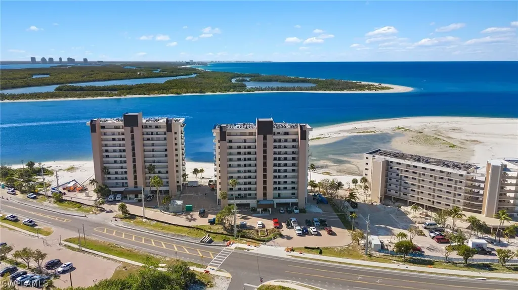 Islands End Condo