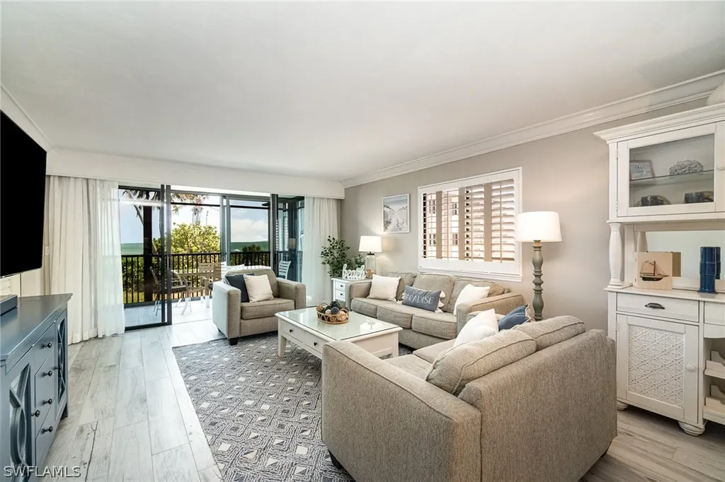 Compass Point Condo