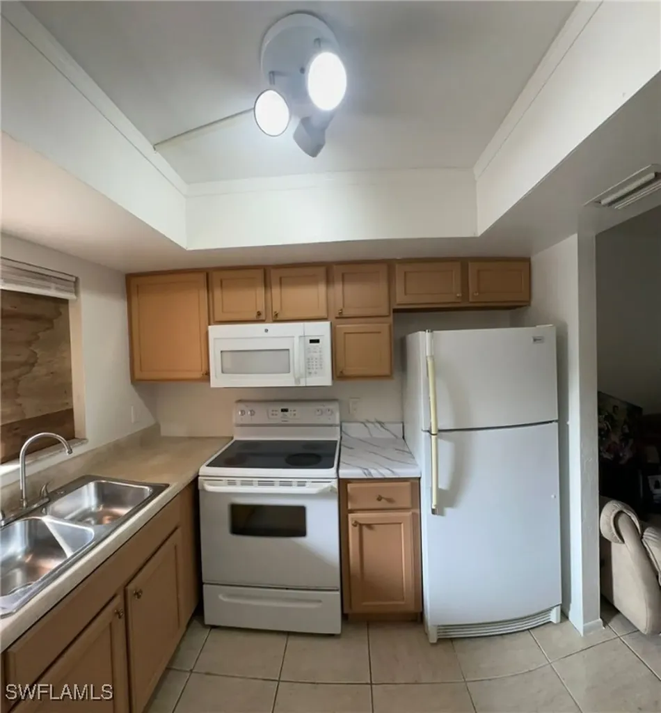 Evanston Park Condo
