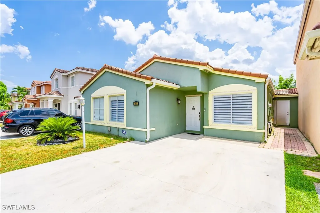 Forest Lake Townhomes