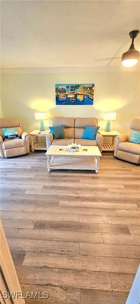 Cypress Lakes Manor North