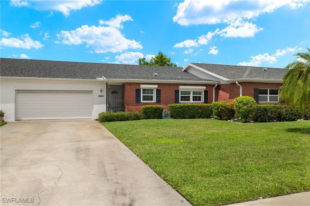 Myerlee Golfside East Condo