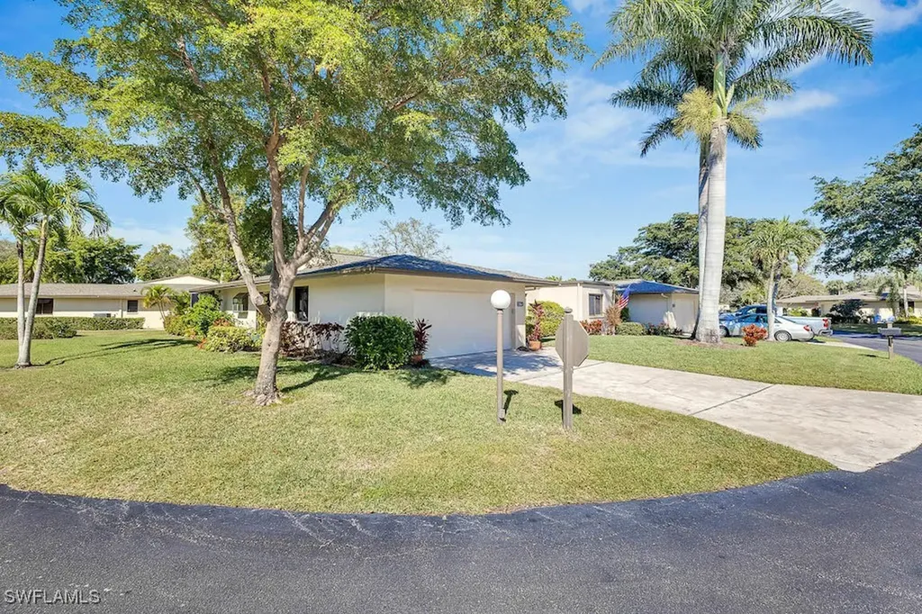 Wyldewood Lakes Condo
