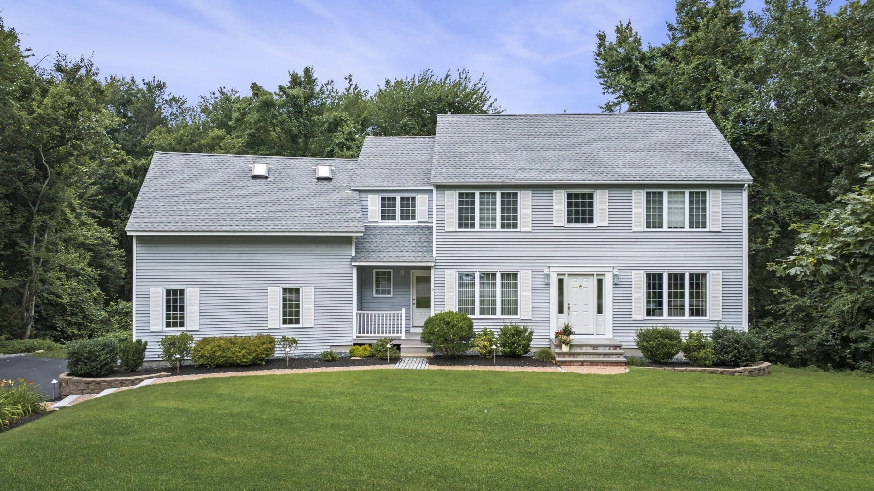 Listings for John Beatrice