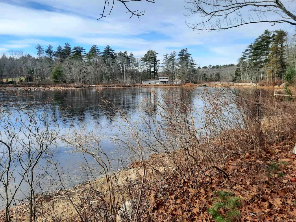 Swains Lake 