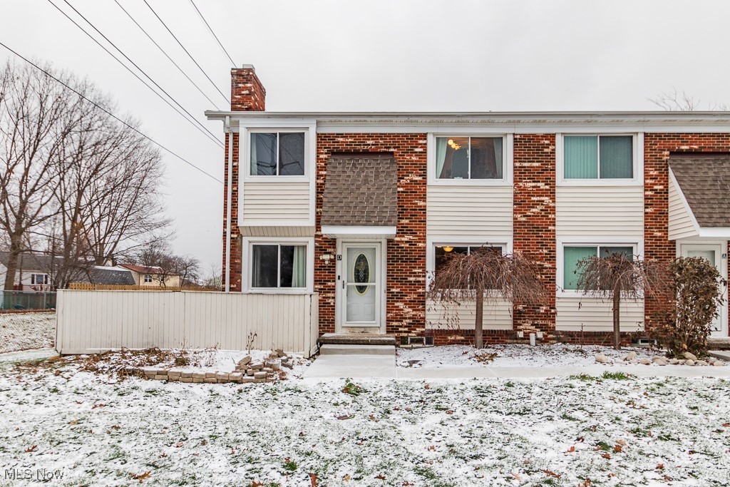 Listings for Brooke Hill