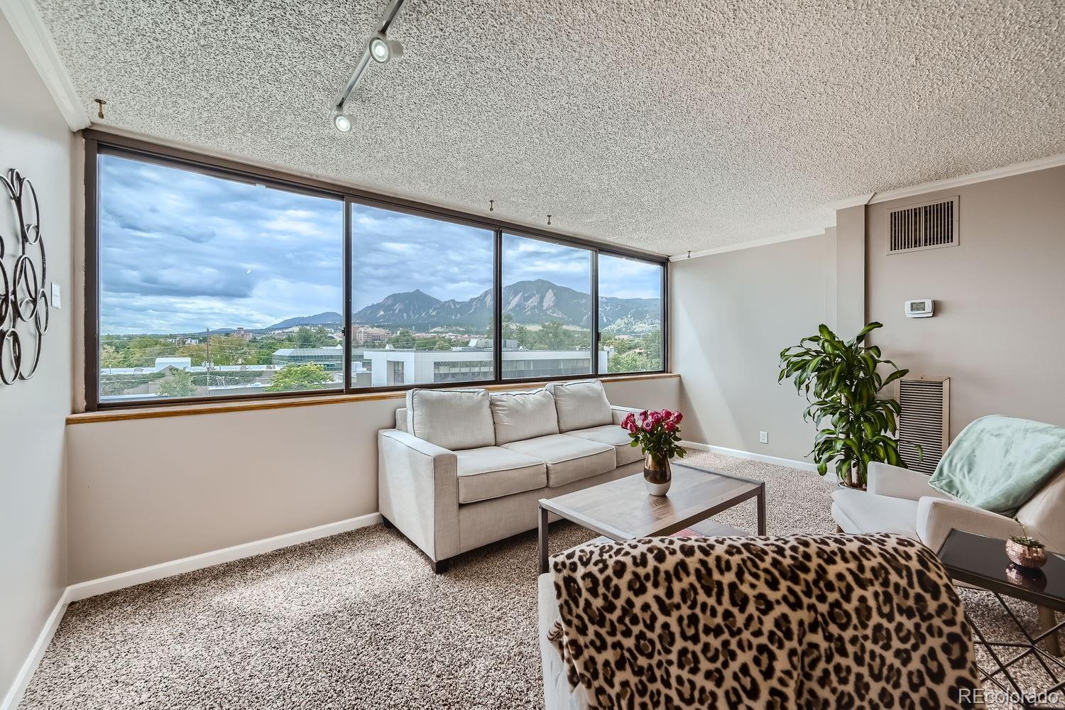 Listings for Kim Elmer