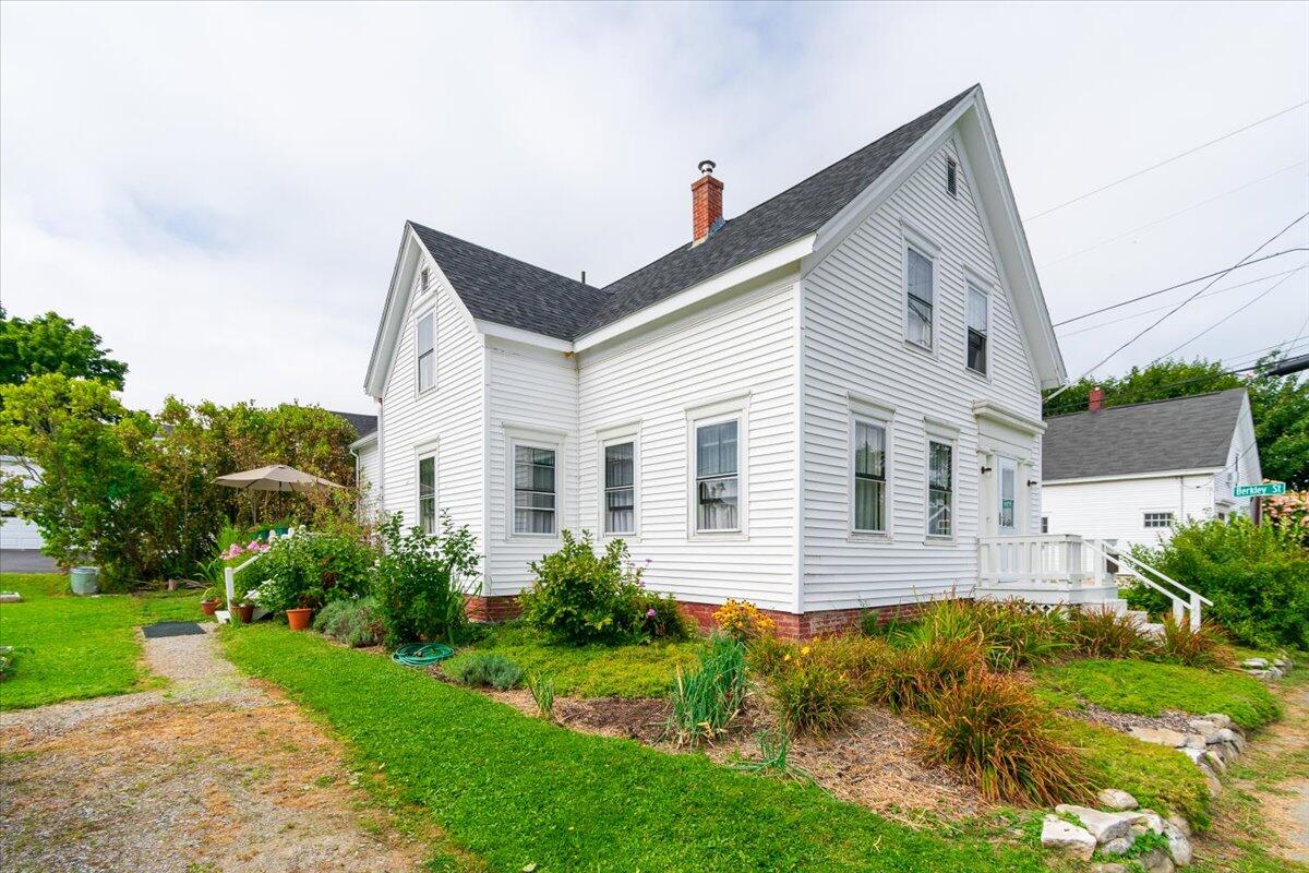 Listings for Blakeley Kingsley