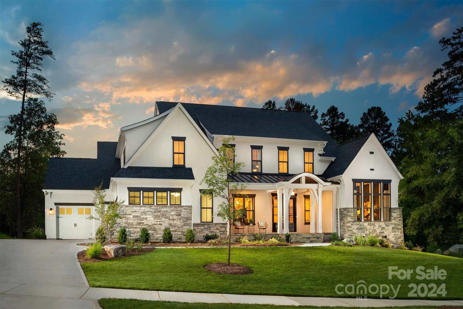 Homes for Sale with a Pool in Belmont NC
