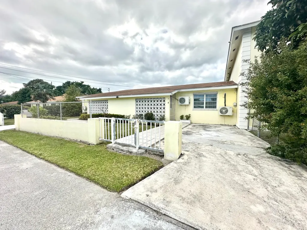 Listings for Michael Fox Jr.