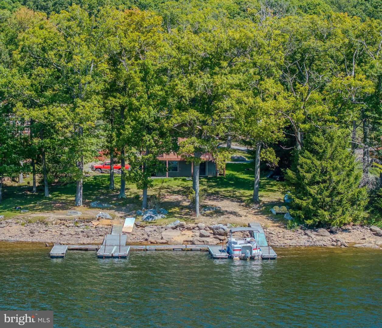 Waterfront Homes for Sale in McHenry MD