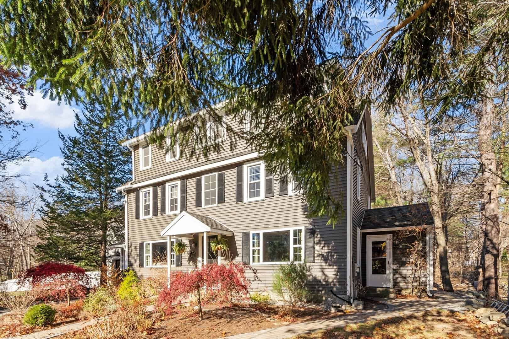 Multi-family Homes in Wilmington, MA