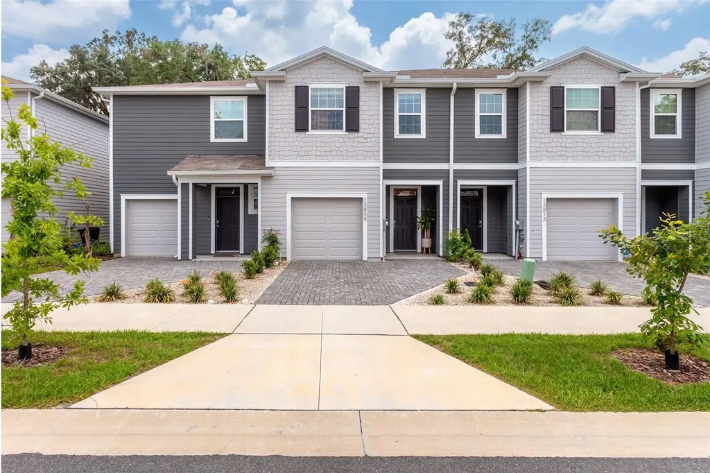 Listings for Henry Rabell