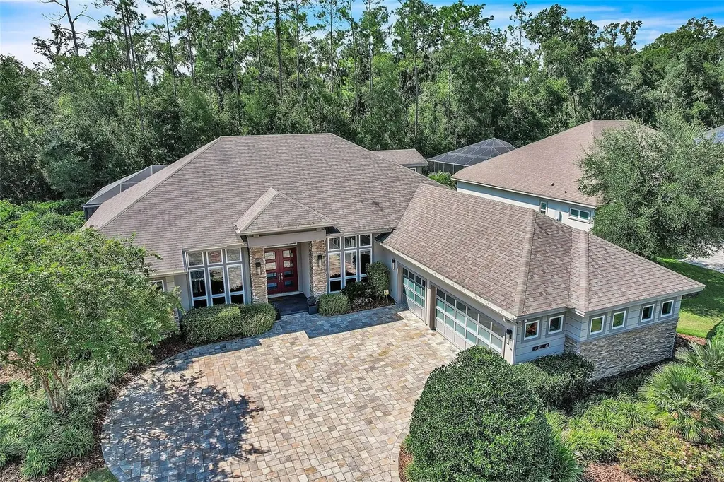 Listings for Missie Schneider