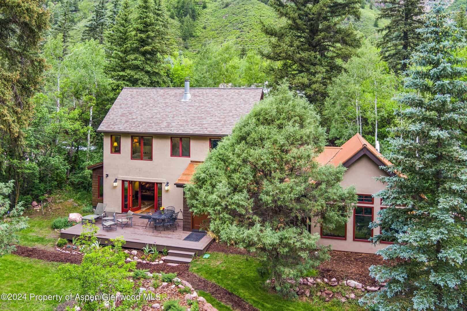Exclusive Listings in Redstone