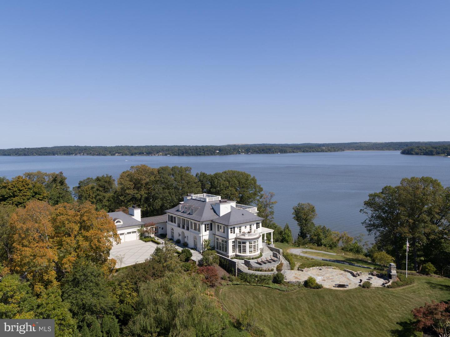 Listings for Noah Gainsburg