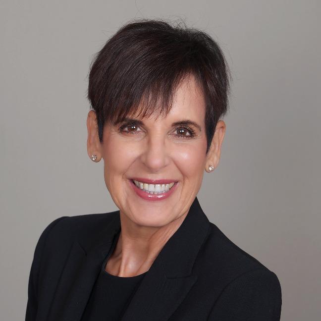 Kathy Kaklamanos