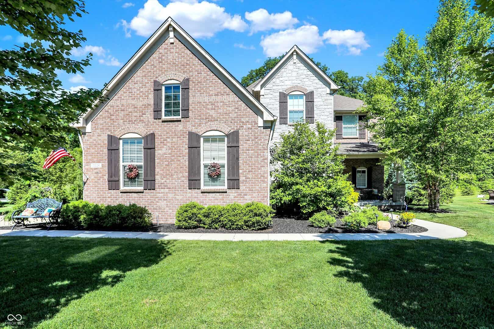 Listings for Pam Jones
