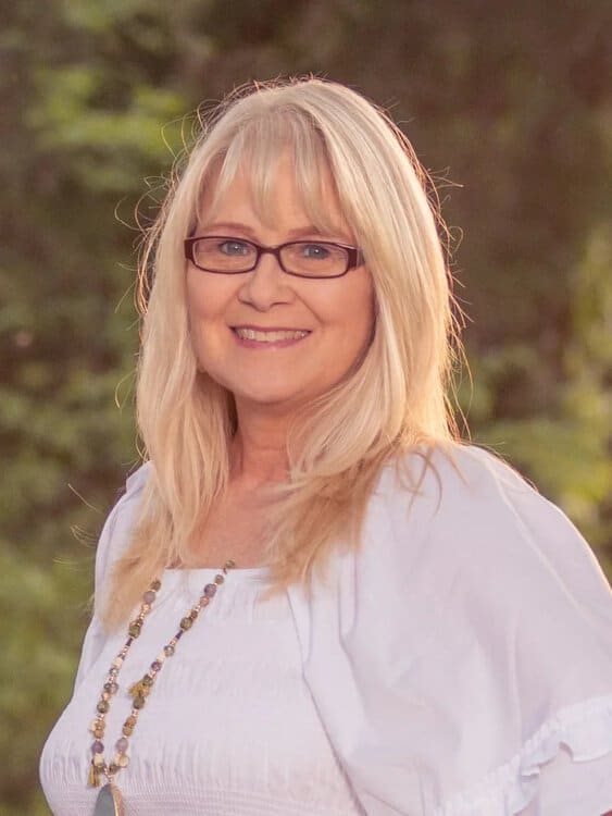 Dana Chapman
