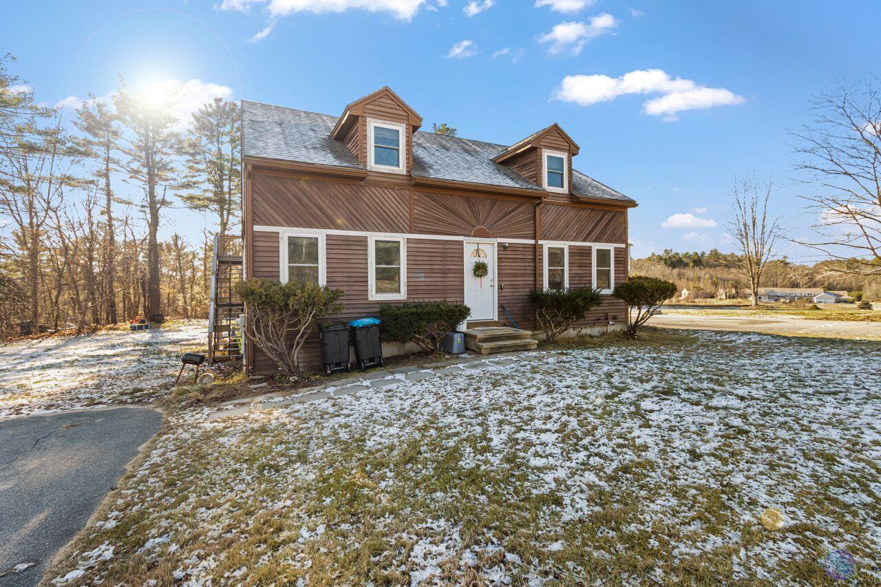 Listings for Emily Roberts