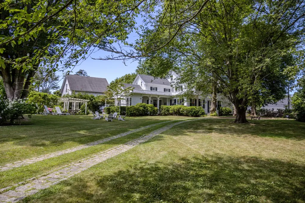 Vineyard Haven