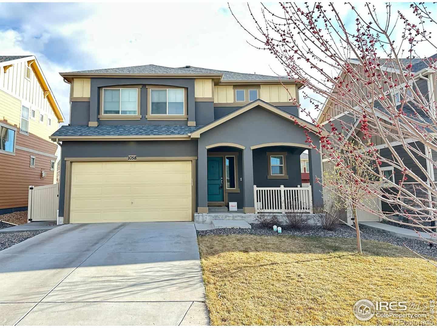 Listings for Samantha Lentz