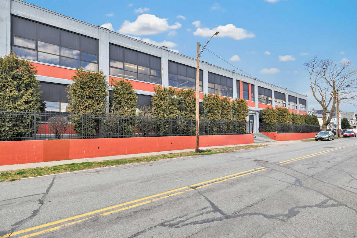 Connecticut Commercial