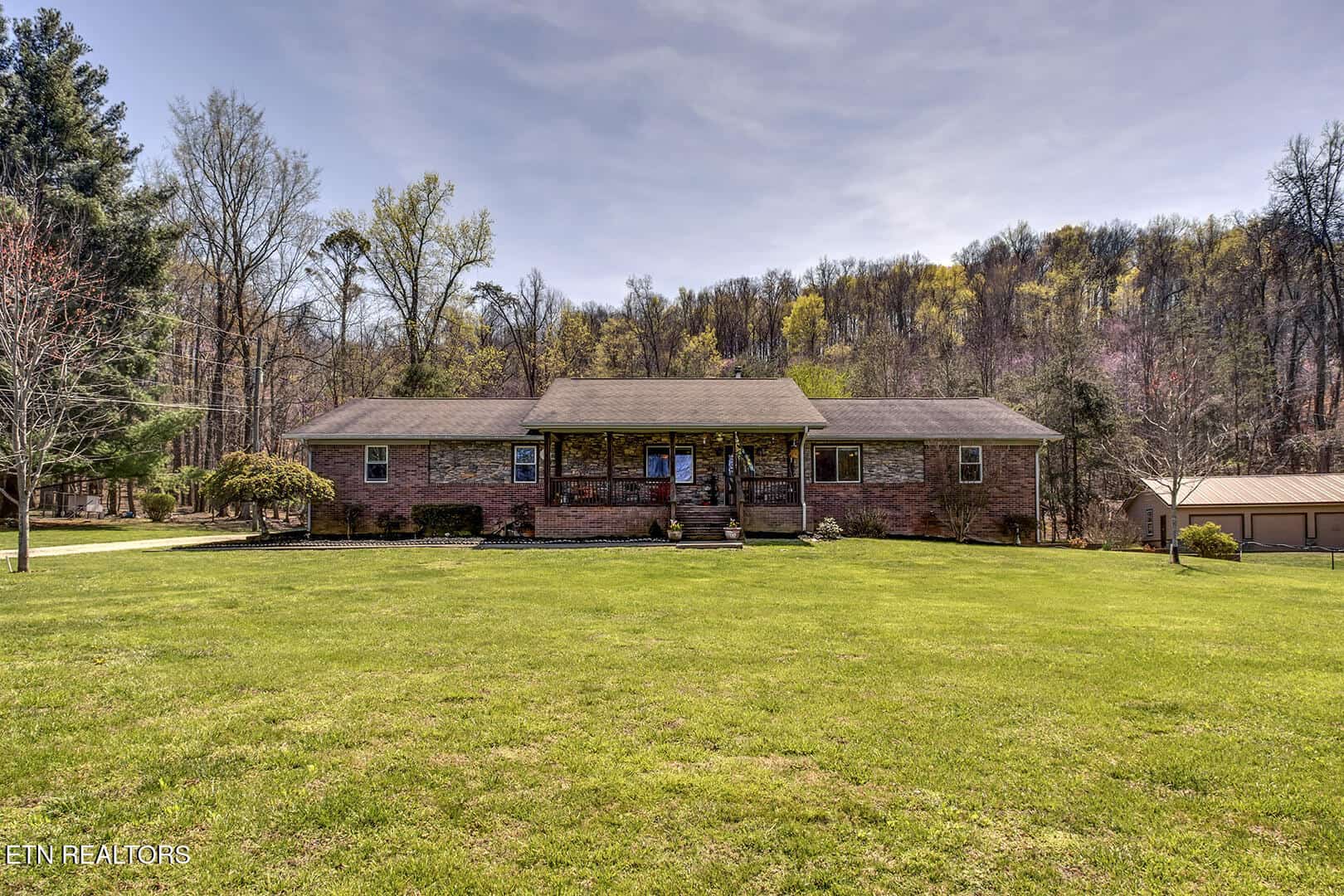 Listings for Carol Ann Buchanan