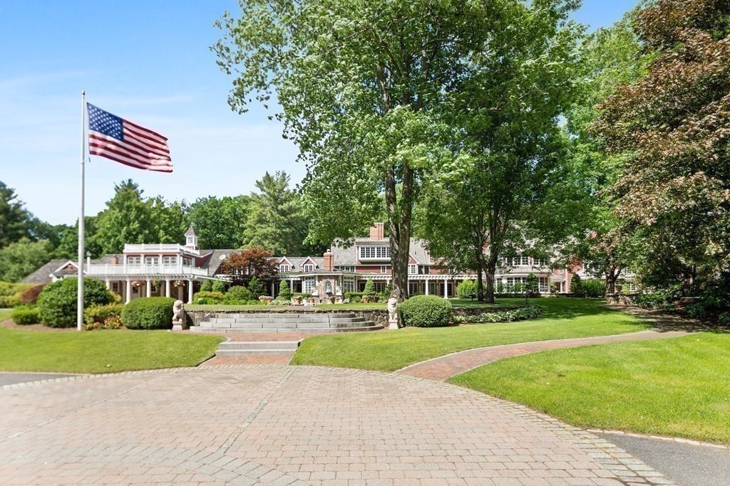 Homes with Acreage