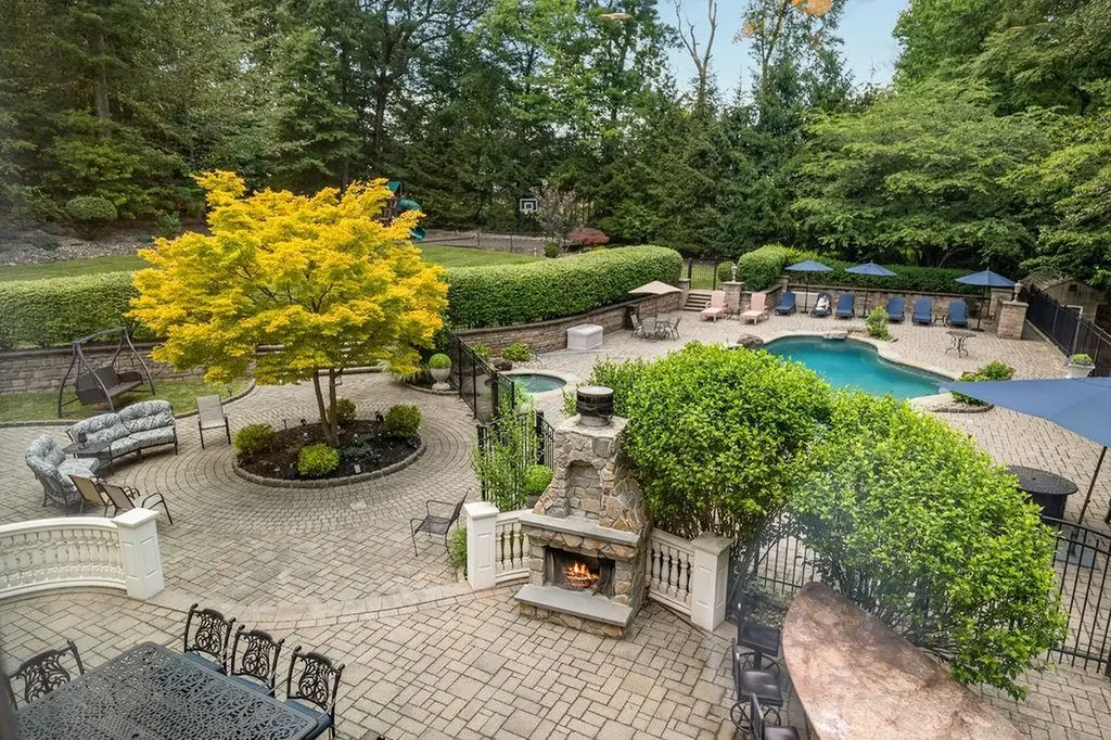 Clarkstown, NY
