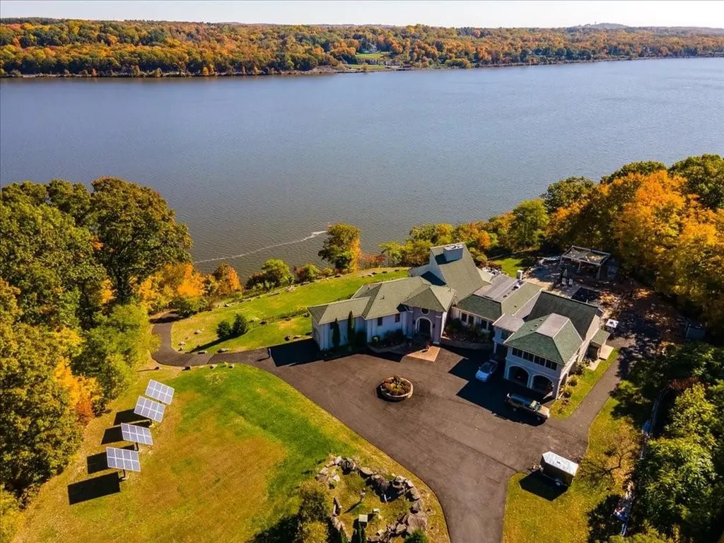 Esopus, NY