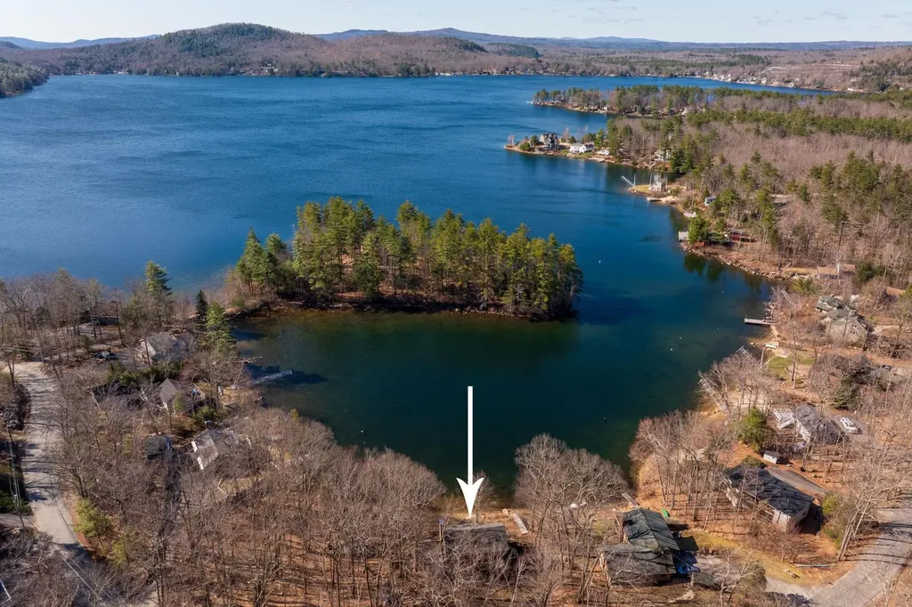 Owned Water Access Listings 
